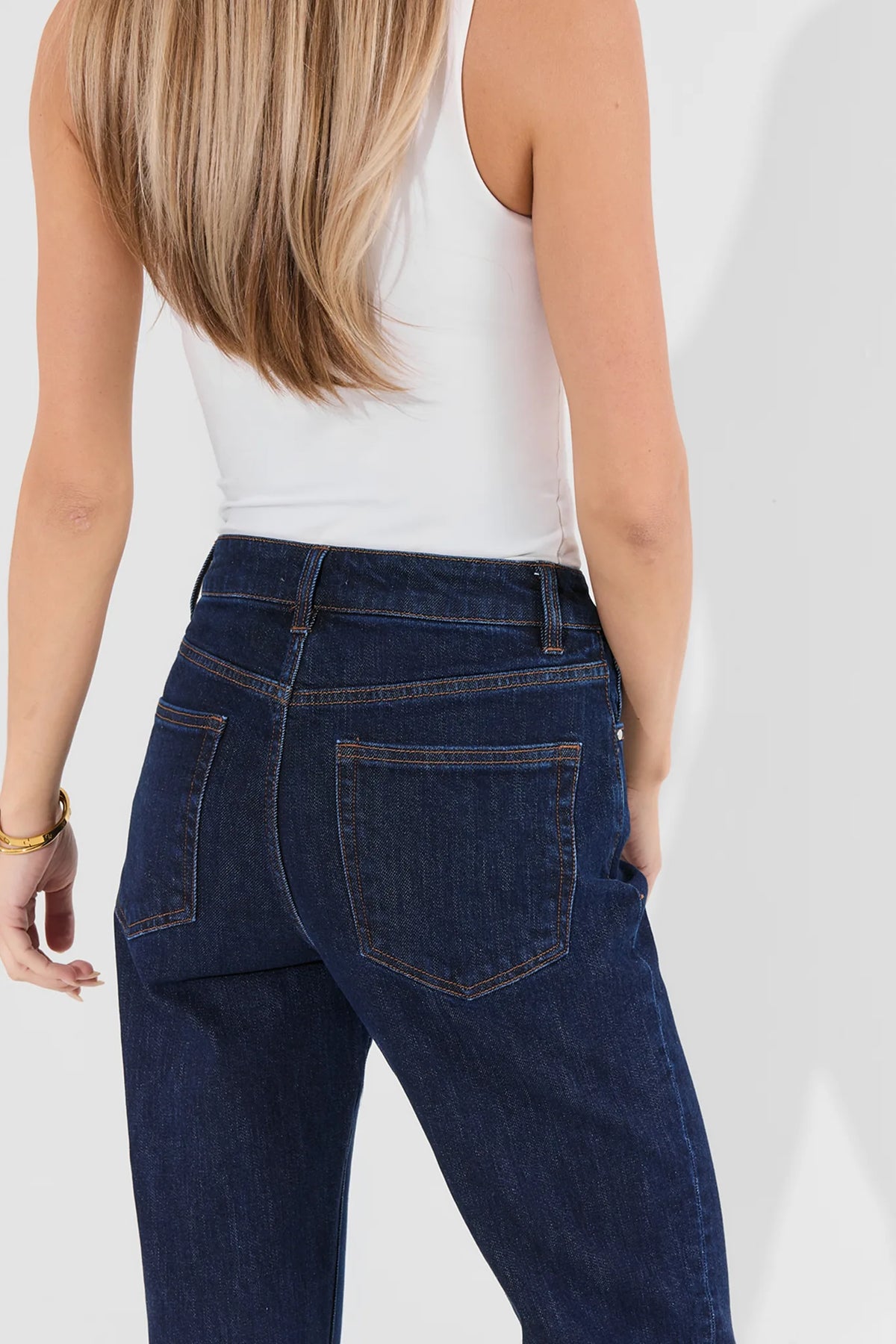 Dark Wash Straight Leg Jeans - Back Pocket & Waistband Detail On Model | Avara