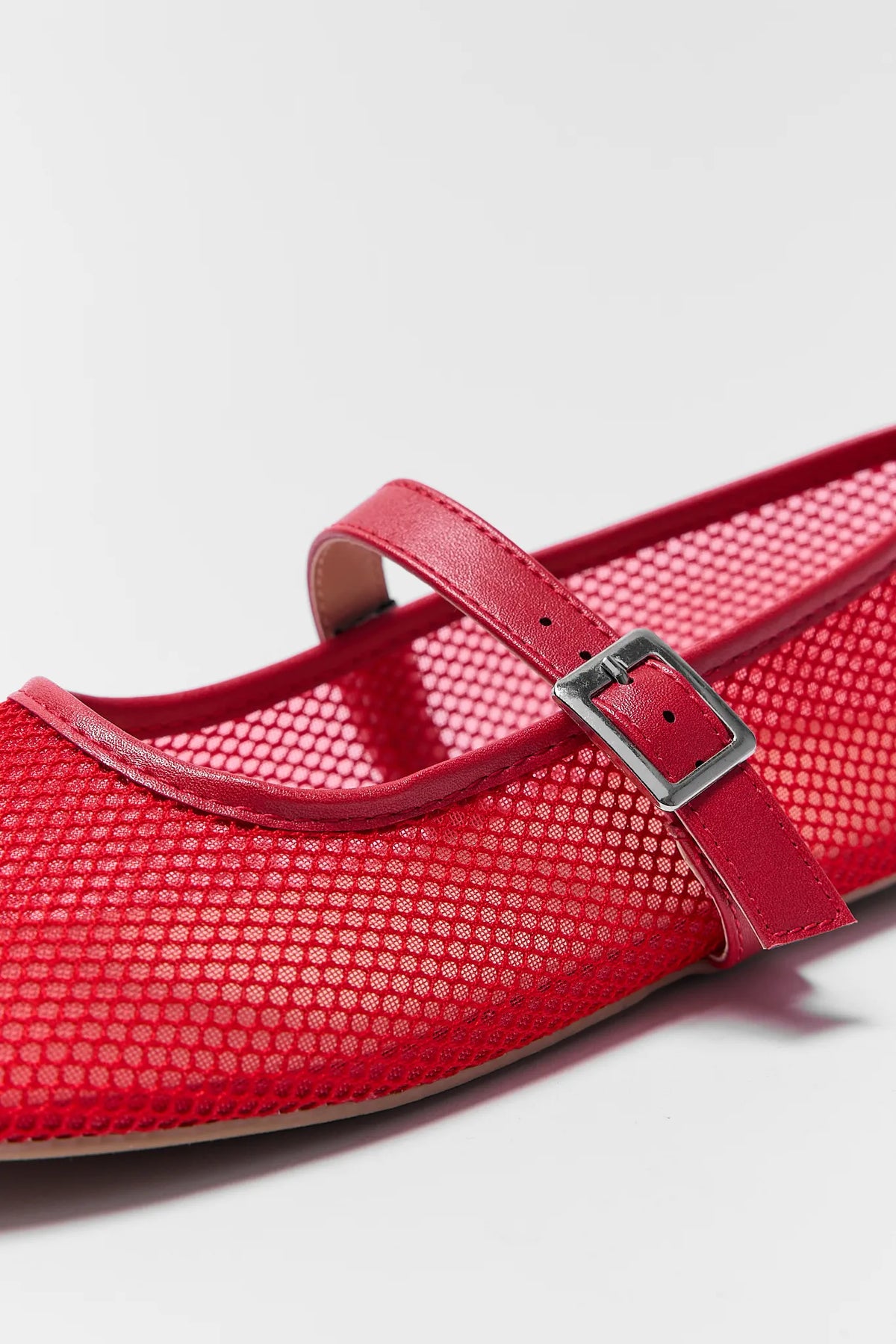 Red mesh flat with silver buckle strap - Close-Up Detail of Naomi Mary Jane | Avara