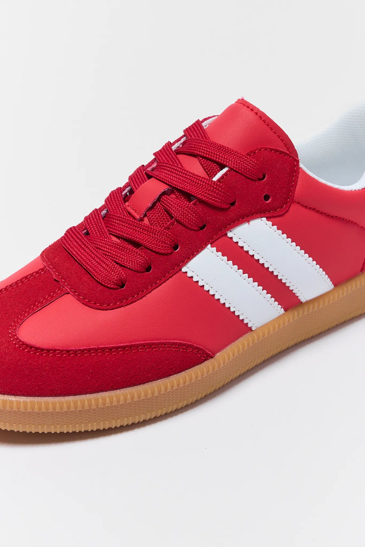 Red Faux Leather Sneaker - White Stripe & Lace Close-Up Detail, Gum Sole | Avara