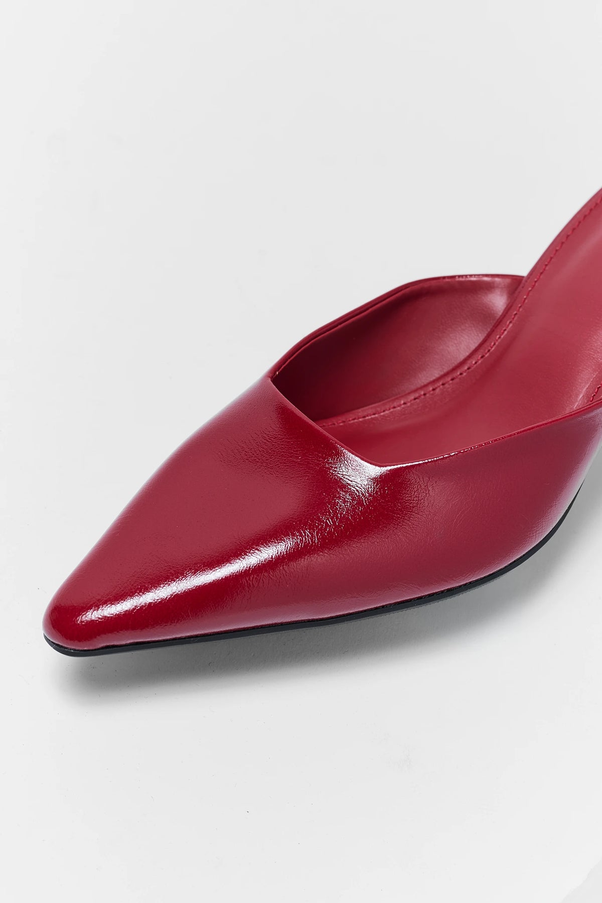 Red Faux Leather Mule Kitten Heel - Pointed Toe Close-Up Detail | Avara