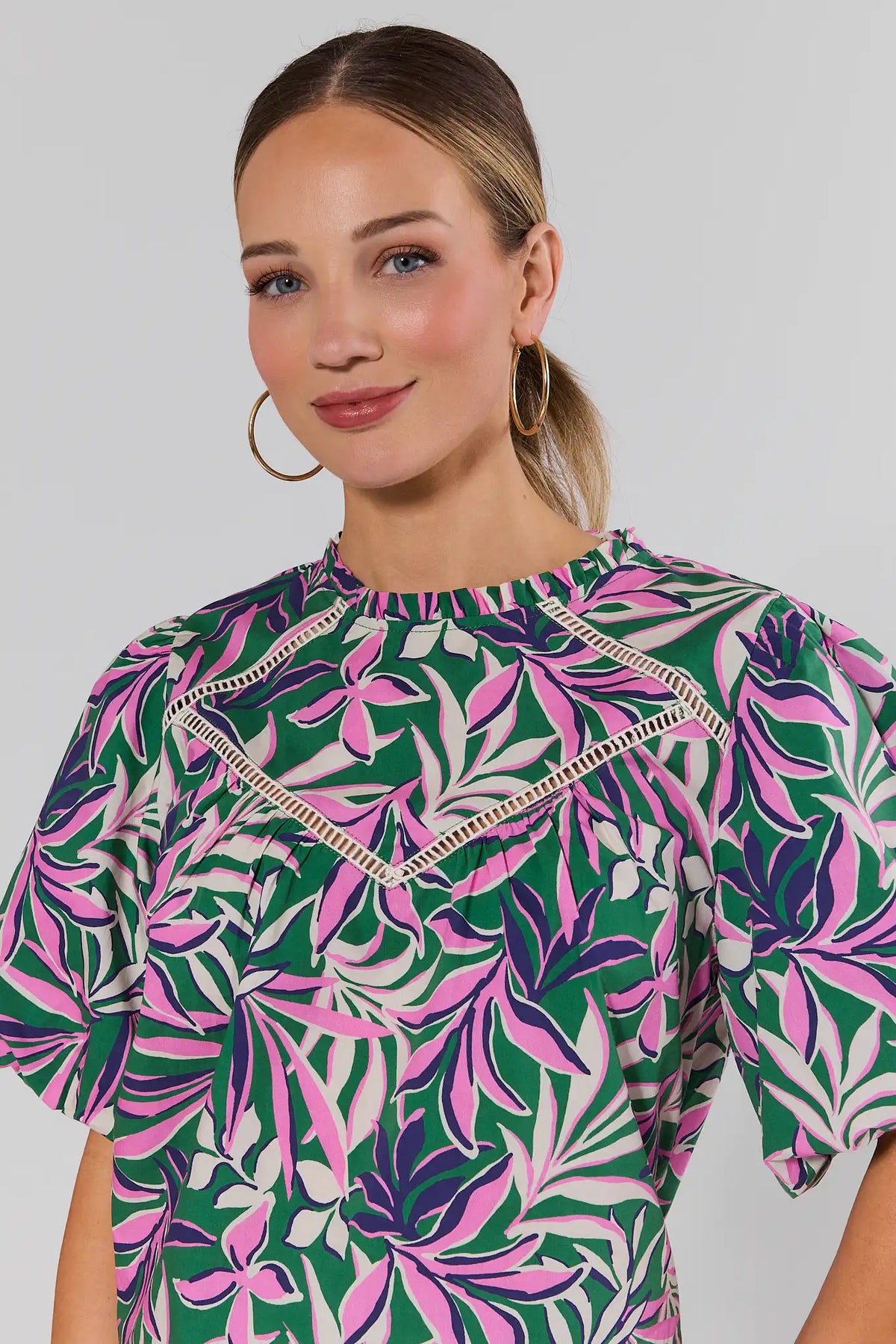 Kristen Green Palm Printed Top - Close-Up Detail, lace trim & puff sleeve on model | Avara
