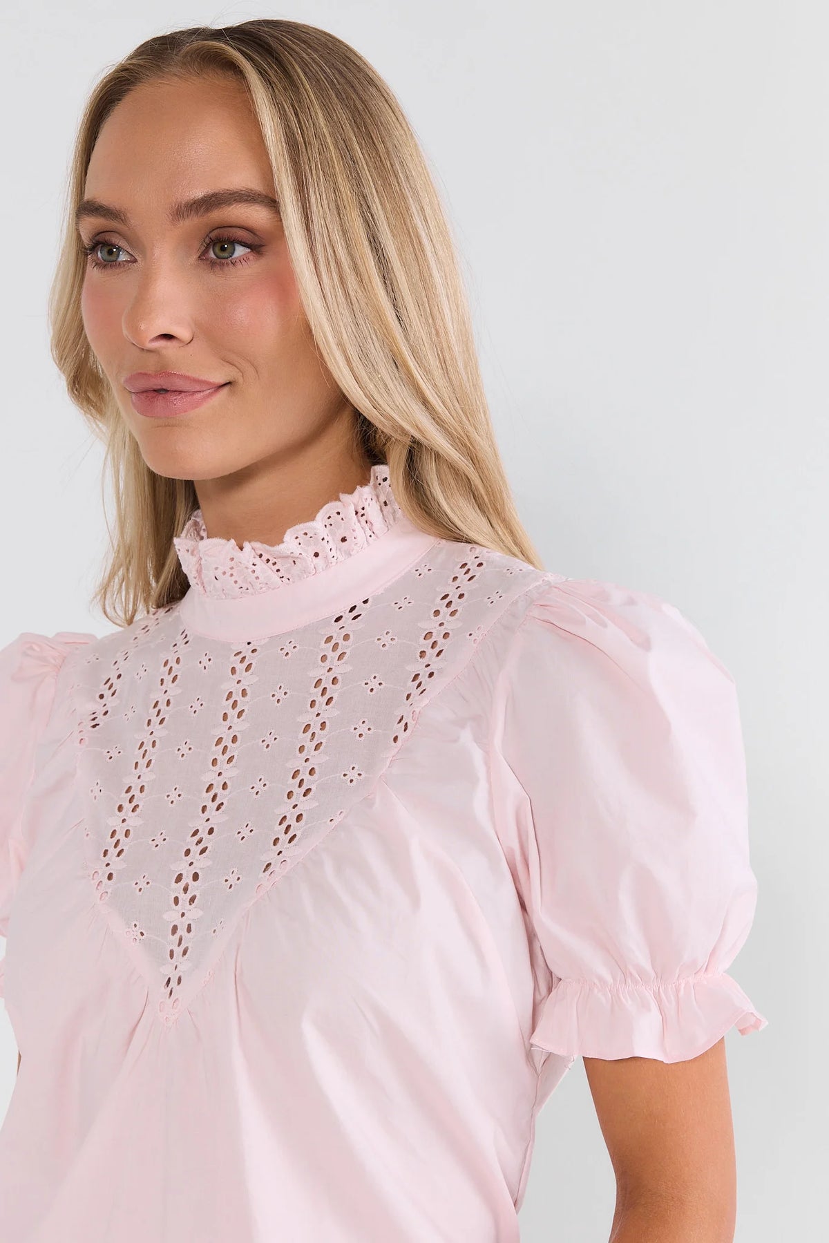 Pink Ruffle Collar Top - Eyelet & Puff Sleeve Close-Up Detail | Avara