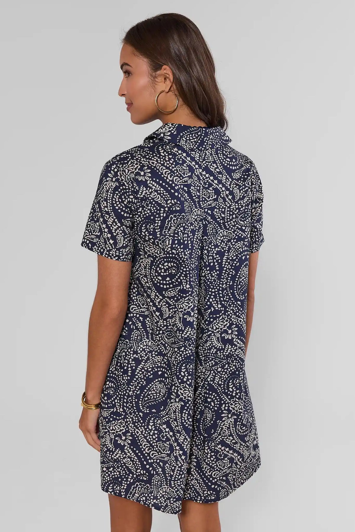 Tia Navy Bandana Print Collared Short Dress back view, A-line silhouette and short sleeves | Avara