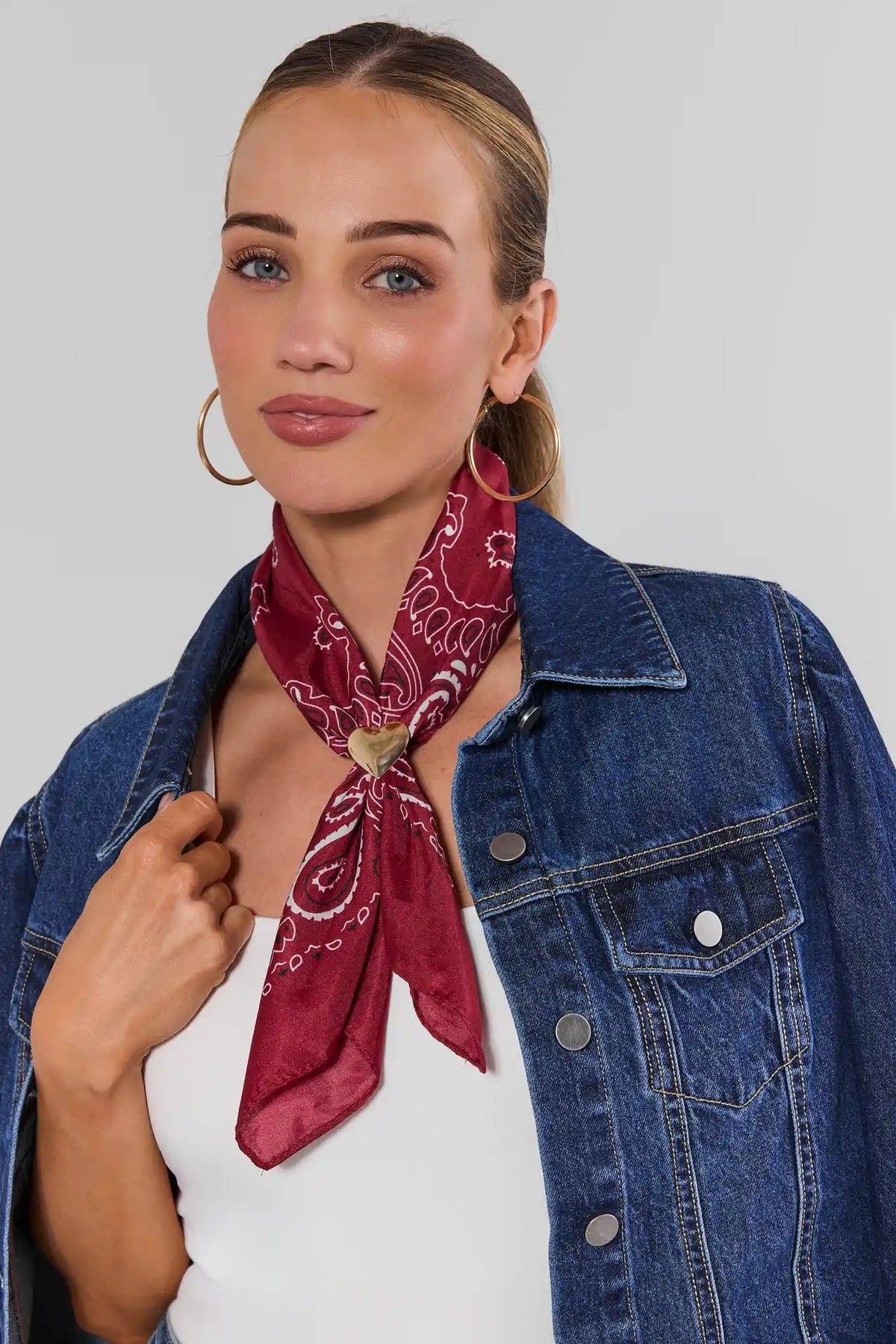 Red Paisley Bandana Scarf with Gold Heart Clasp - On Model Neck Styled | Avara