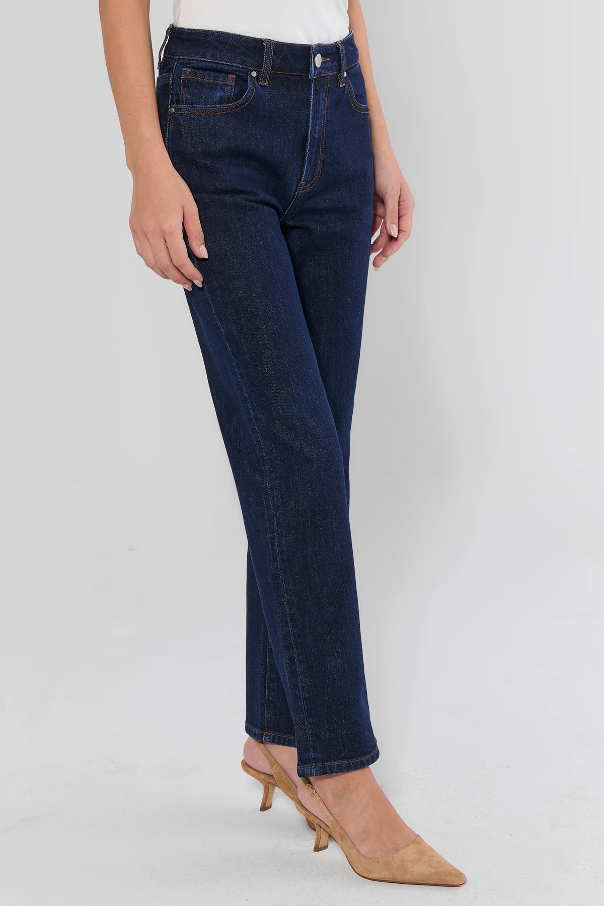 Molly Dark Wash Straight Leg Jeans - Side Profile View On Model with Kitten Heels | Avara