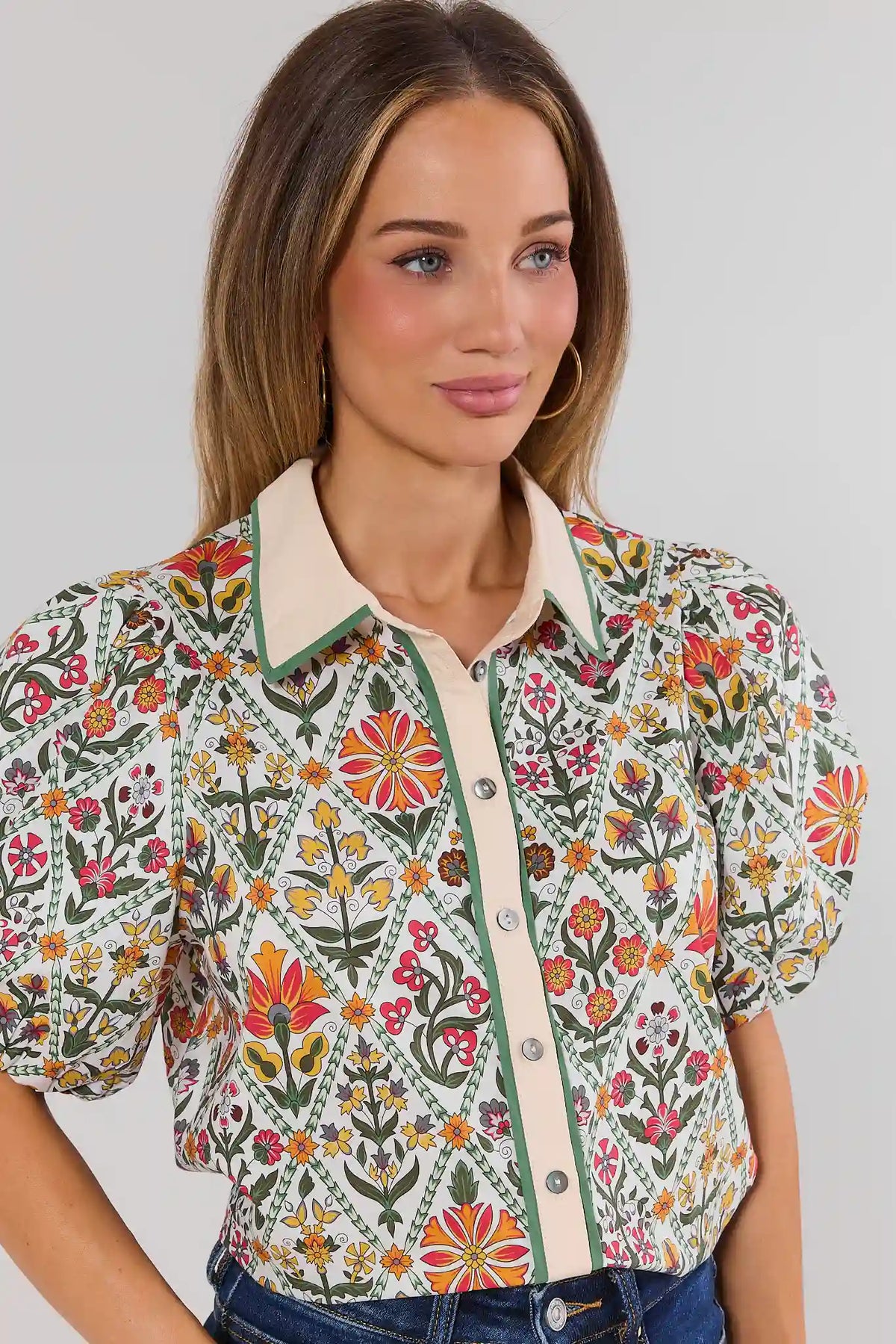 Lucinda White Floral Printed Top Collar & Print Close-Up - Front Detail | Avara