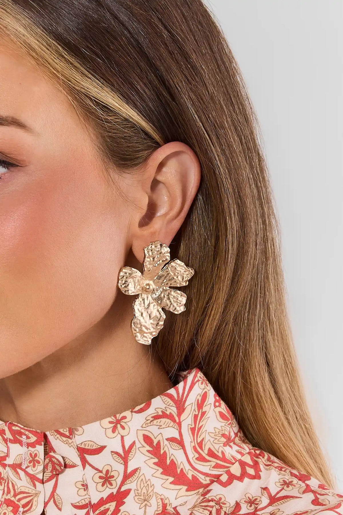 Gold Hammered Floral Stud Earring - On Model Side View | Avara