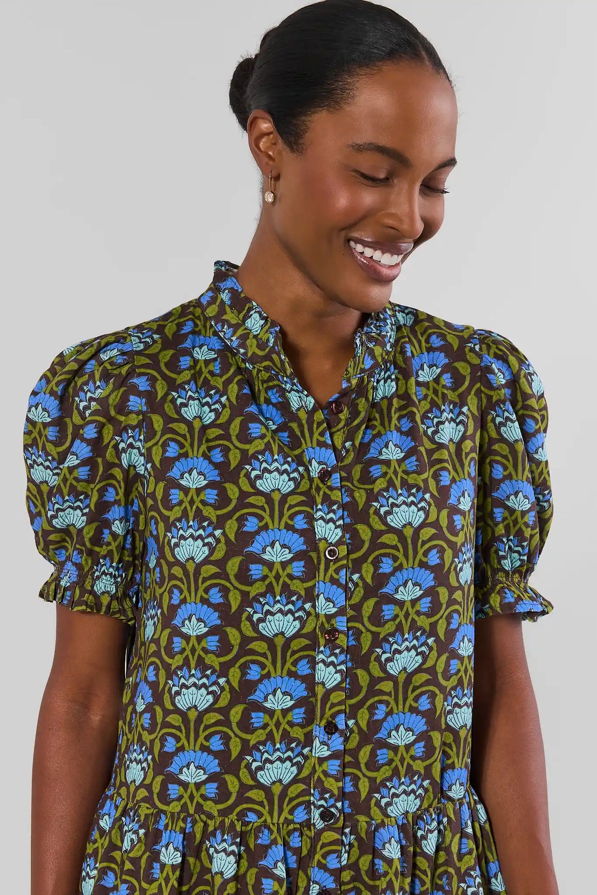 Brown Blue Block Print Short Dress - Ruffle Collar and Puff Sleeve Close-Up Detail | Avara