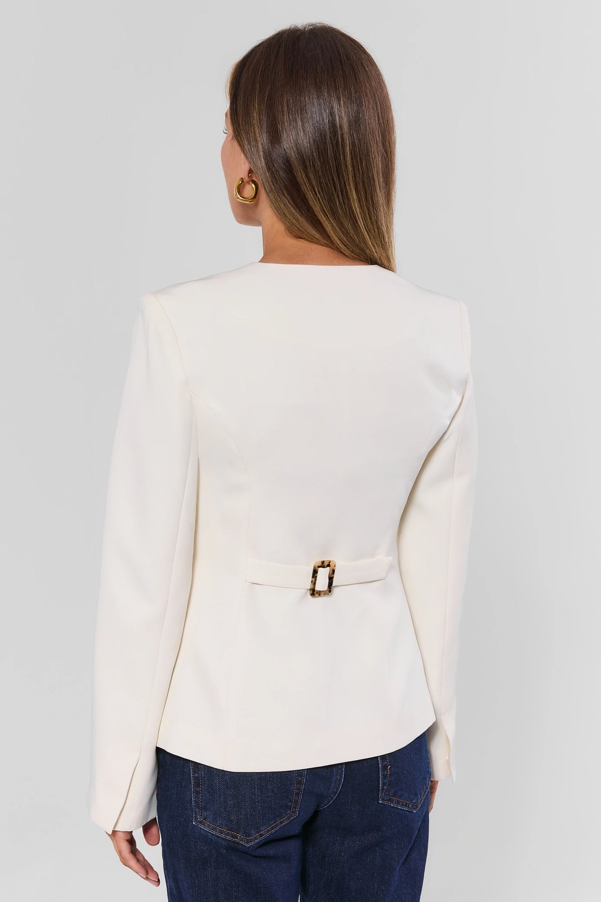 Aria White Blazer Tortoise Buckle Belted Back Detail - On Model Back View | Avara