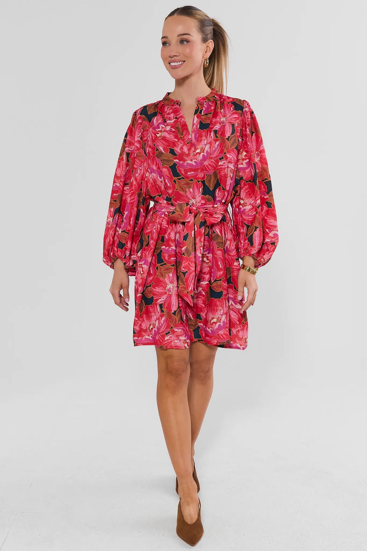 Pink Floral A-Line Short Dress - Three-Quarter View, Balloon Sleeves | Avara