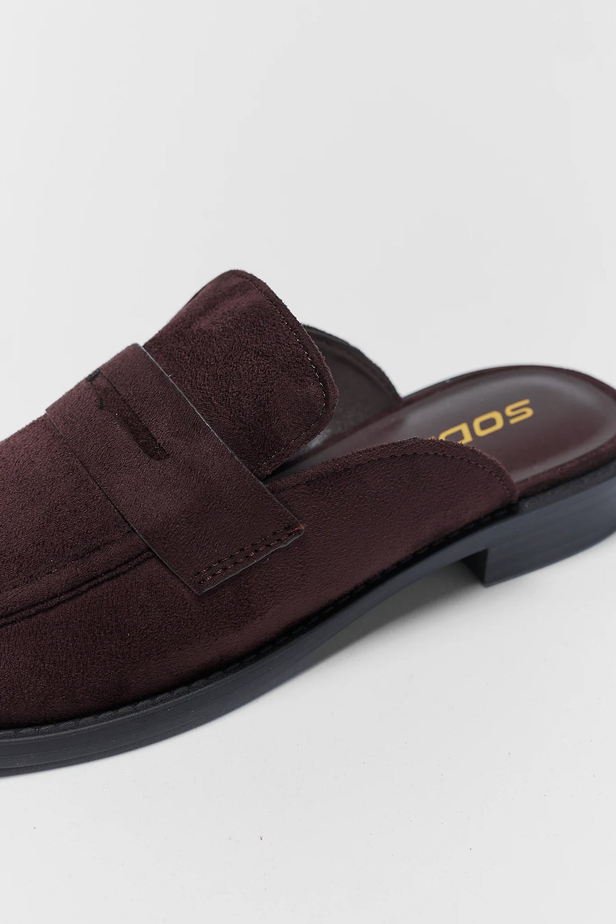Brown Suede Loafer Mule - Penny Strap Close-Up Detail | Avara