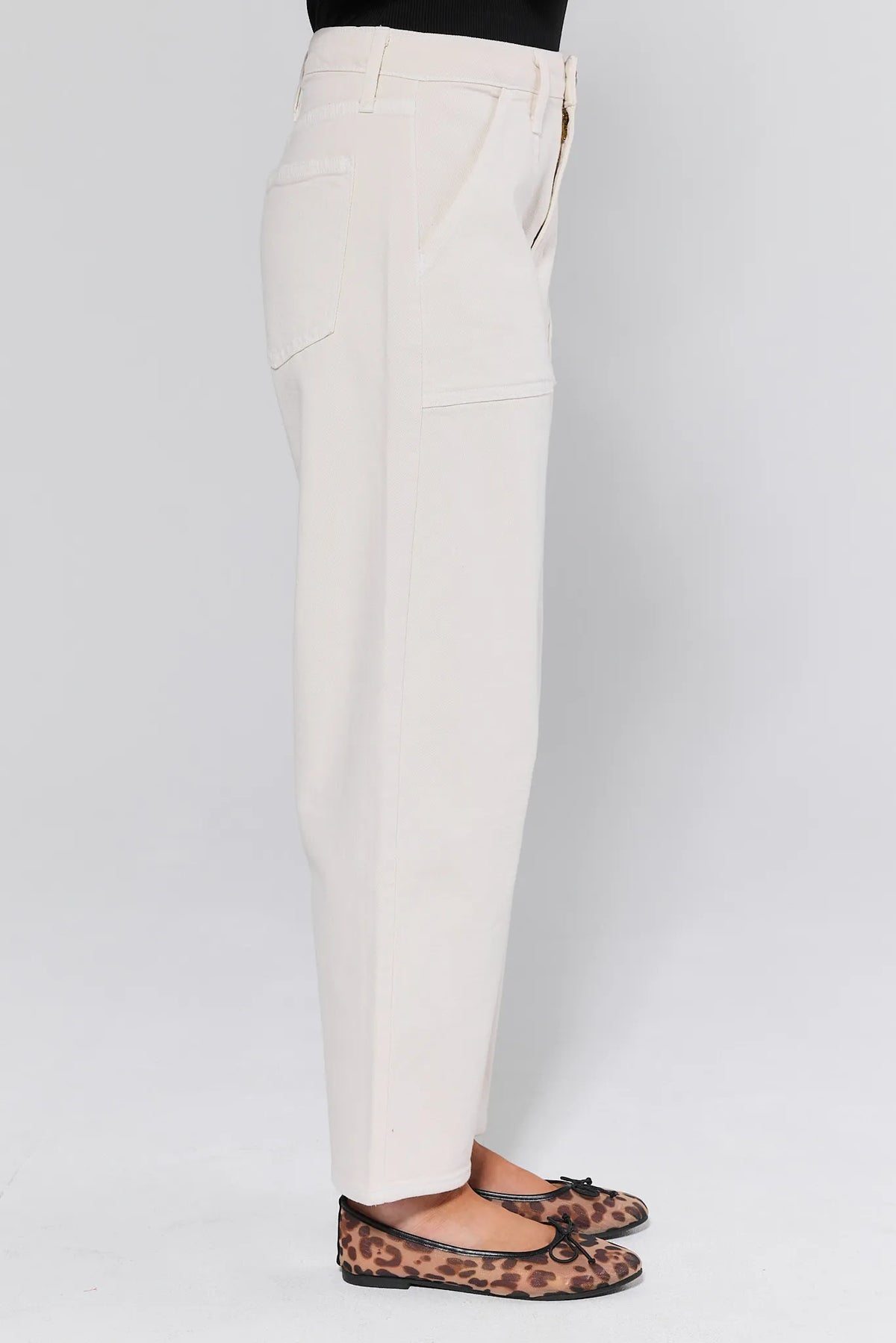Alice White Barrel Jeans Side Profile, Structured Denim Barrel Silhouette with Patch Pocket | Avara