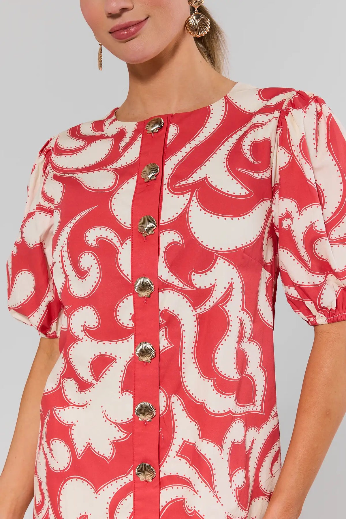 Red Printed Button-Up Short Dress gold shell button and puff sleeve close-up detail | Avara