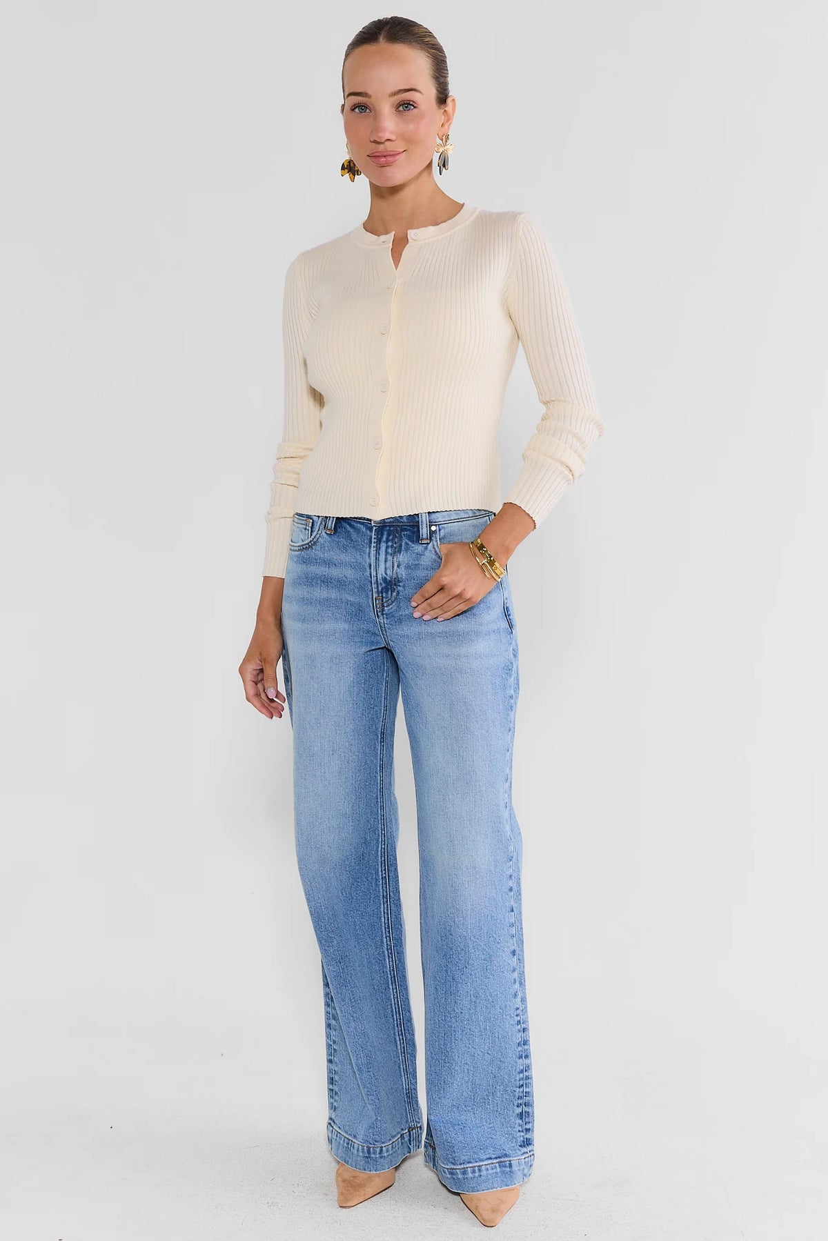 Medium Wash Wide Leg Jeans Styled with Cream Ribbed Cardigan - Full Length On Model | Avara