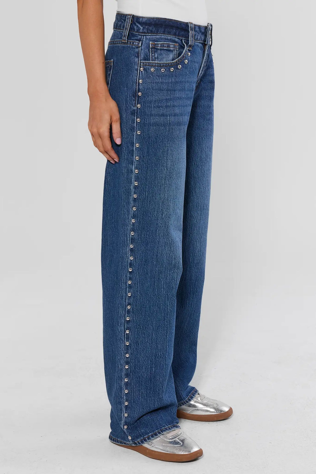 Medium Wash Straight Leg Studded Jeans - Side Profile Silver Stud Seam Detail | Avara