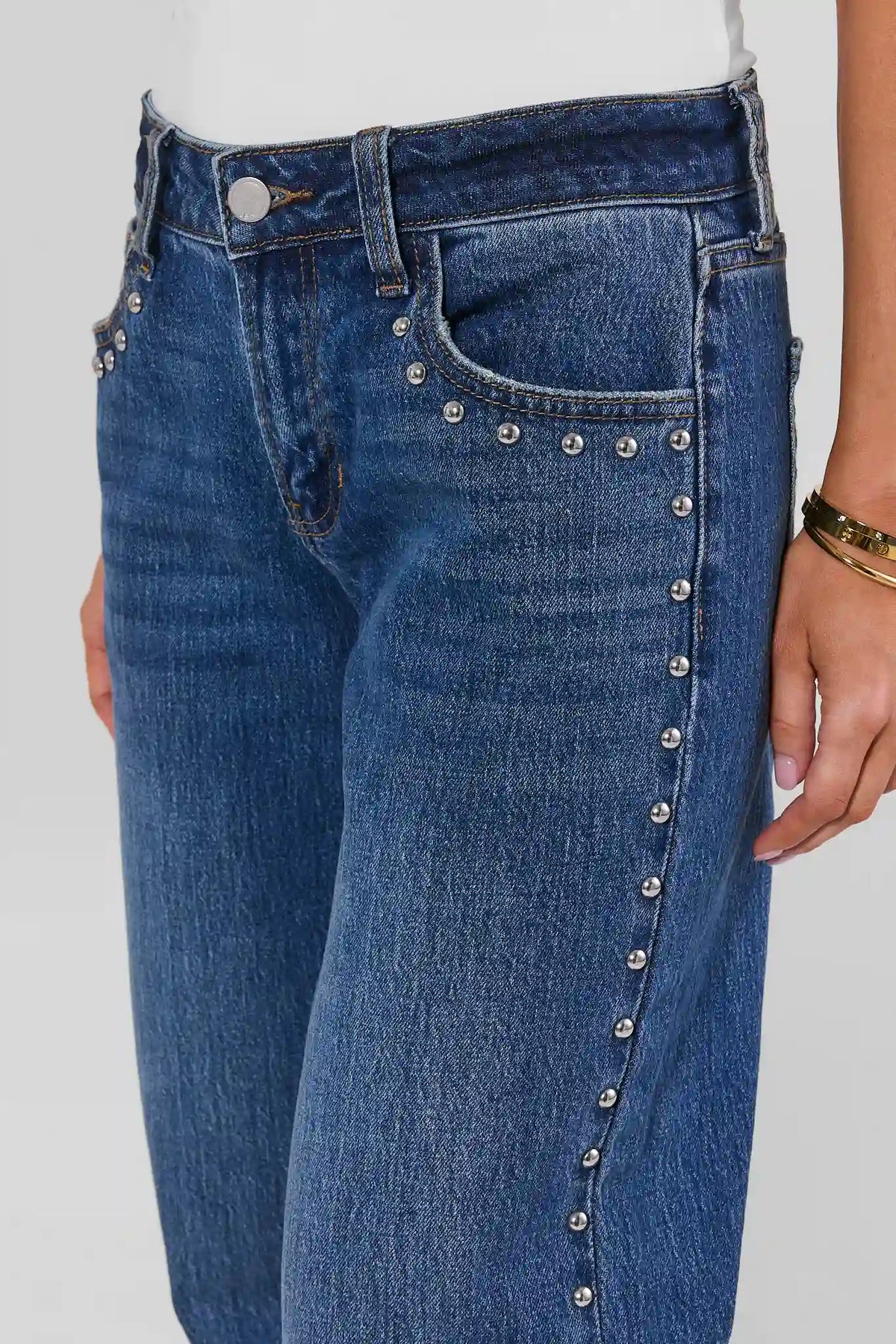 Medium Wash Studded Straight Leg Jeans - Silver Stud & Pocket Close-Up Detail | Avara