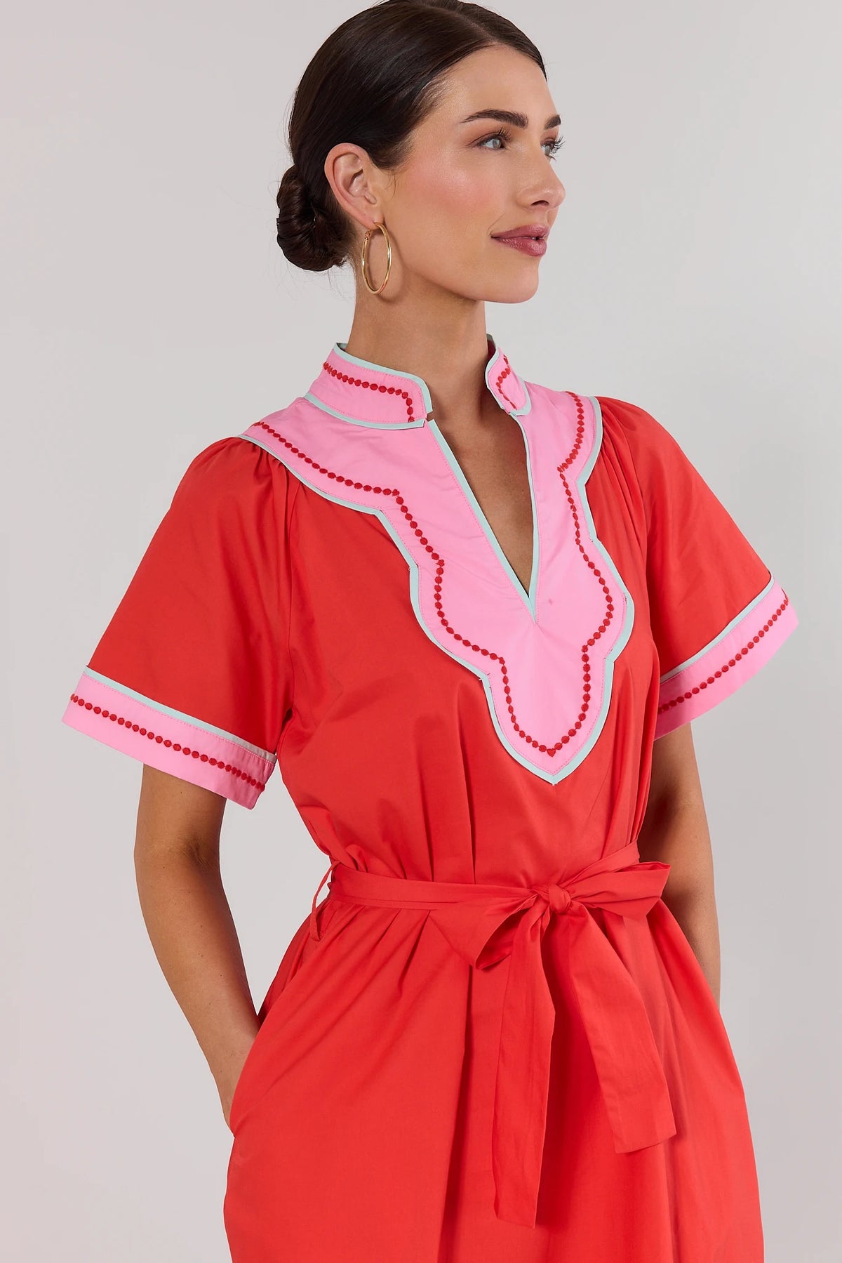 Orange THML Contrast Trim Midi Dress pink appliqué neckline and short sleeves - Close-Up Detail | Avara