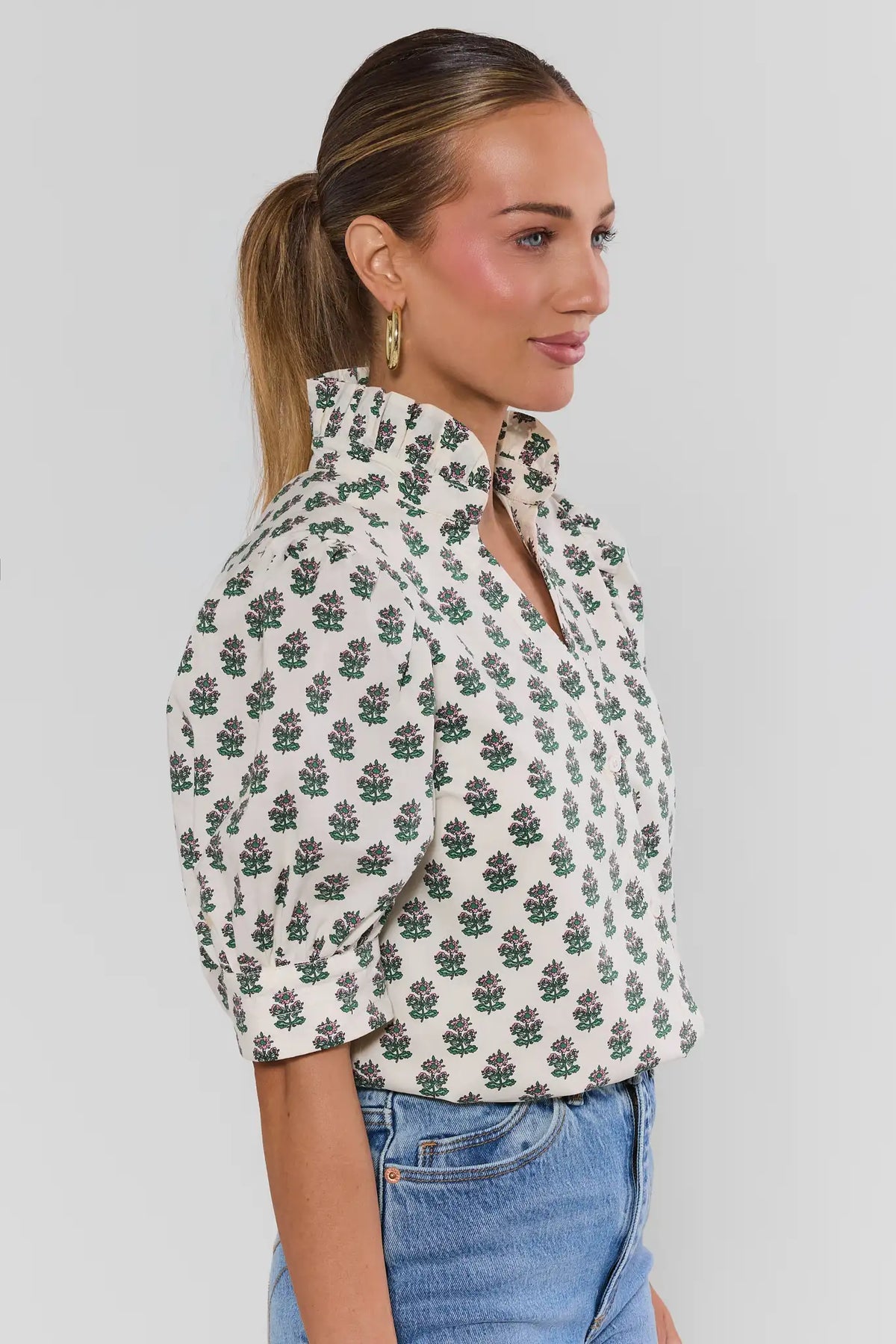 Delaney White Floral Puff Sleeve Top showing ruffled band collar - Side Profile | Avara