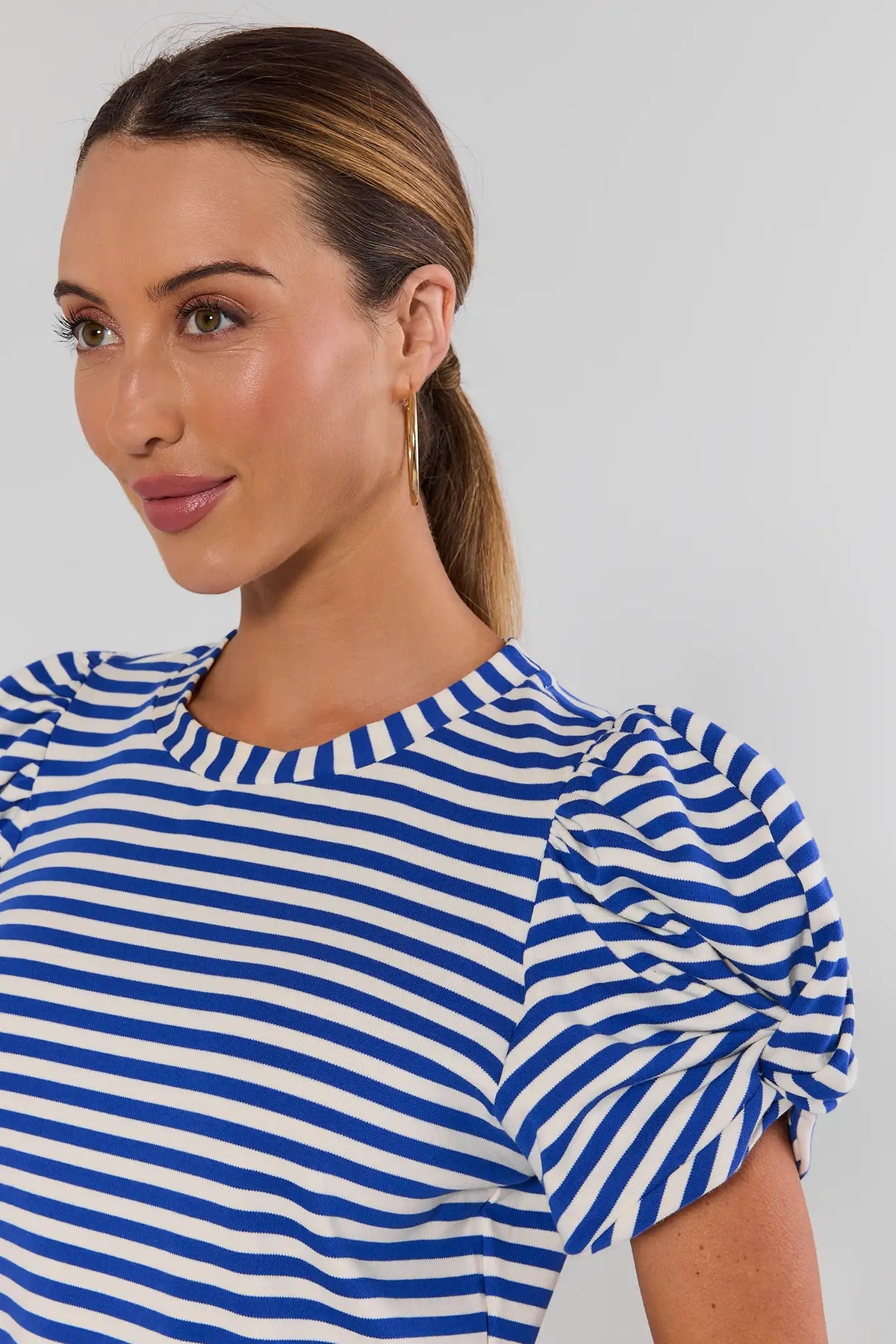Blue Striped Puff Sleeve Tee - Close-Up Neckline & Sleeve Detail, crewneck | Avara
