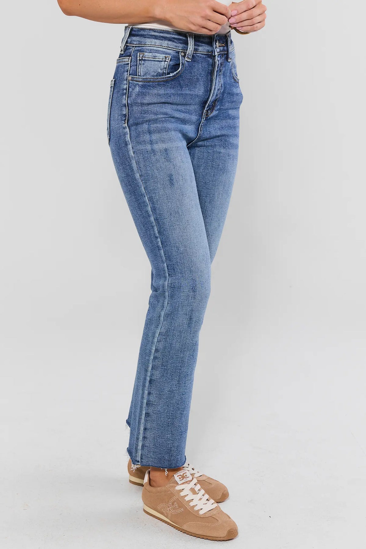 Aliyah Light Wash Kick Flare Jeans - Side Profile View, Flare Silhouette | Avara
