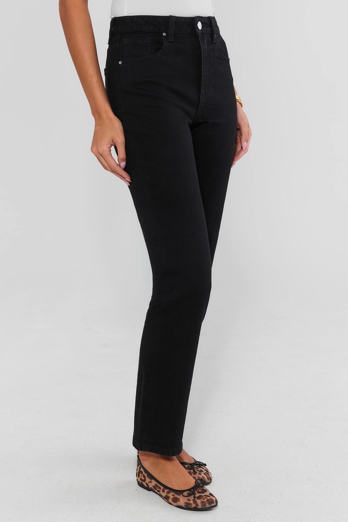Black Denim Straight Leg Jeans - Side Profile Showing High-Rise Fit On Model | Avara
