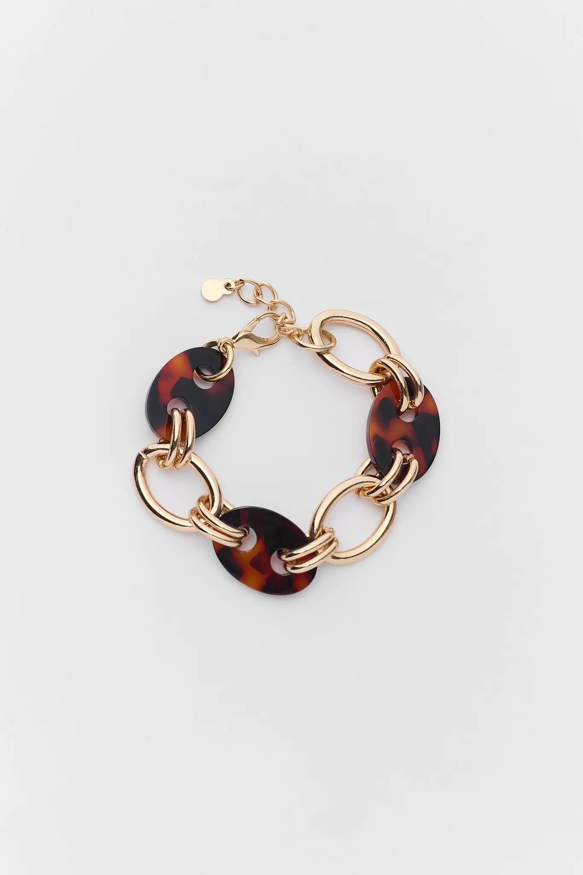Tortoise & Gold Loop Chain Bracelet - Flat Lay Detail | Avara