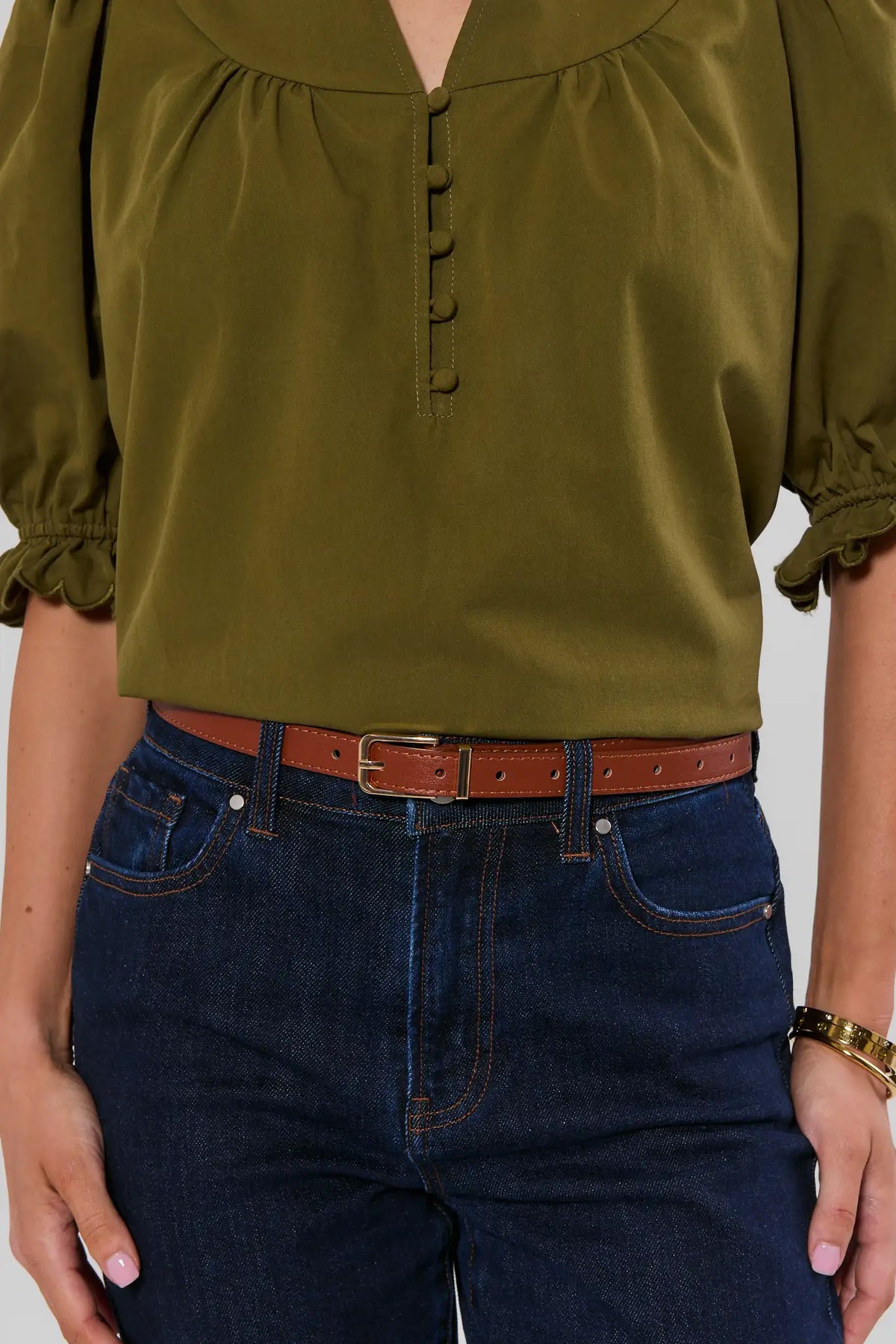 Brown Skinny Belt Styled on Model with Dark Jeans - Waist Detail | Avara