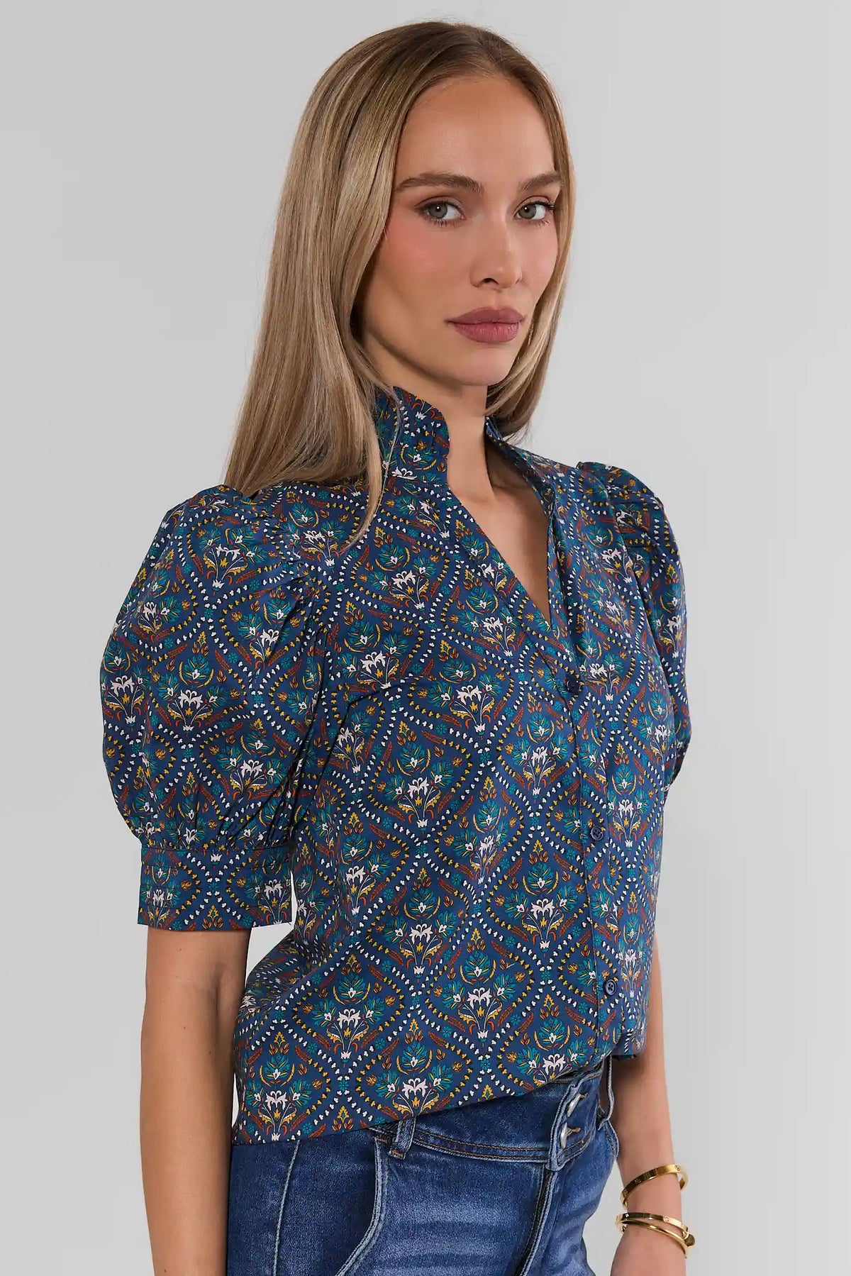 Navy Floral Print Short Sleeve Top - Three-Quarter Side View Styled with Denim | Avara