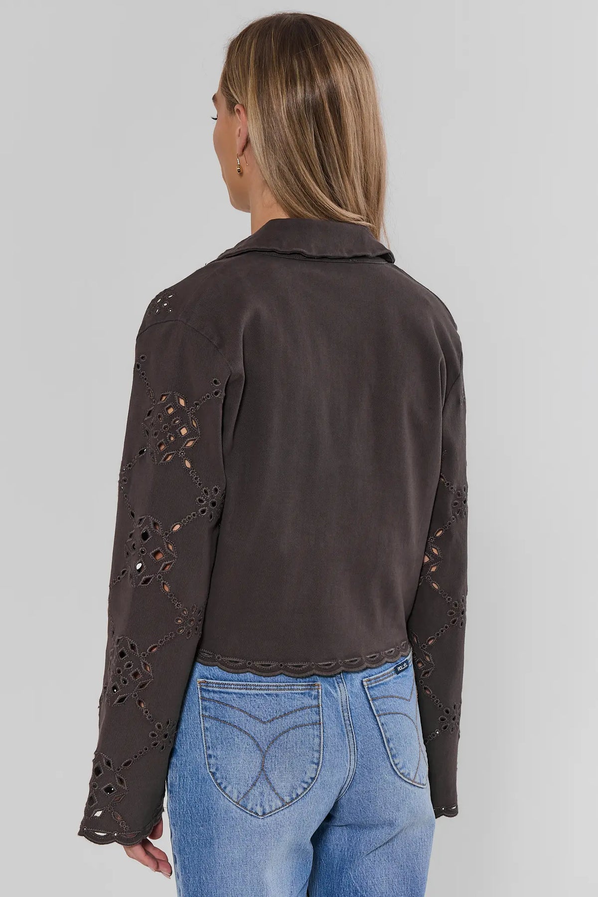 Stone Cotton Eyelet Jacket - Back View Scallop Hem Detail | Avara