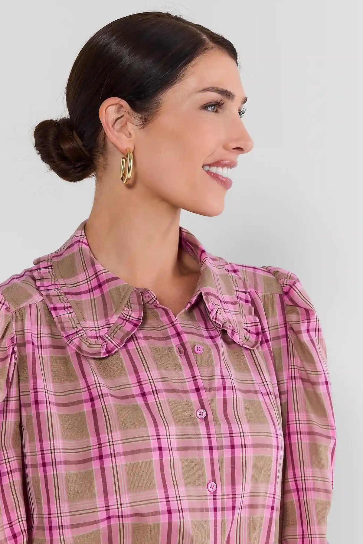 Pink and Tan Plaid Collared Top - Ruffle Collar Close-Up Detail on Model | Avara