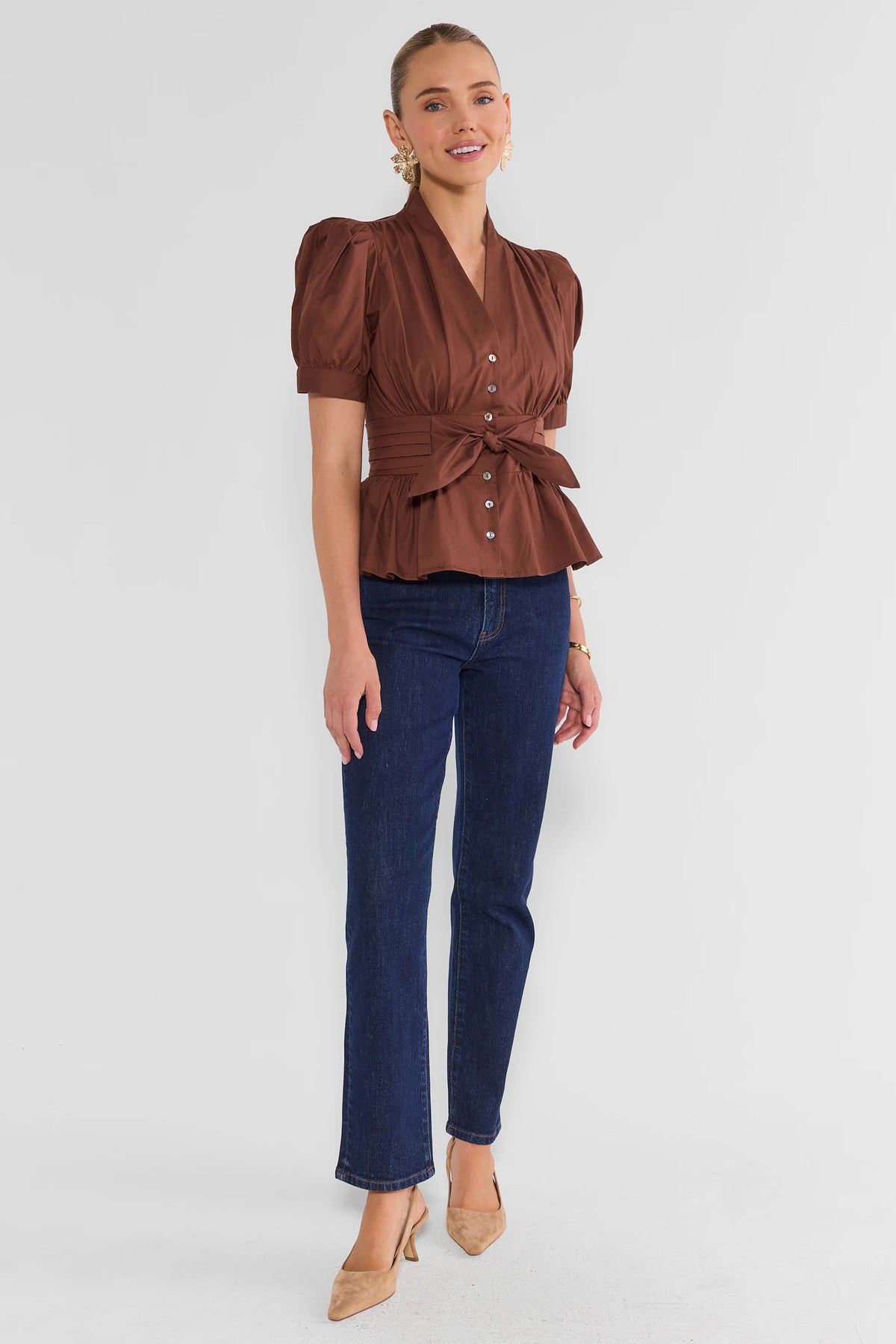 Brown Puff Sleeve Cotton Top - Full Length Styled Look with Dark Wash Jeans On Model | Avara