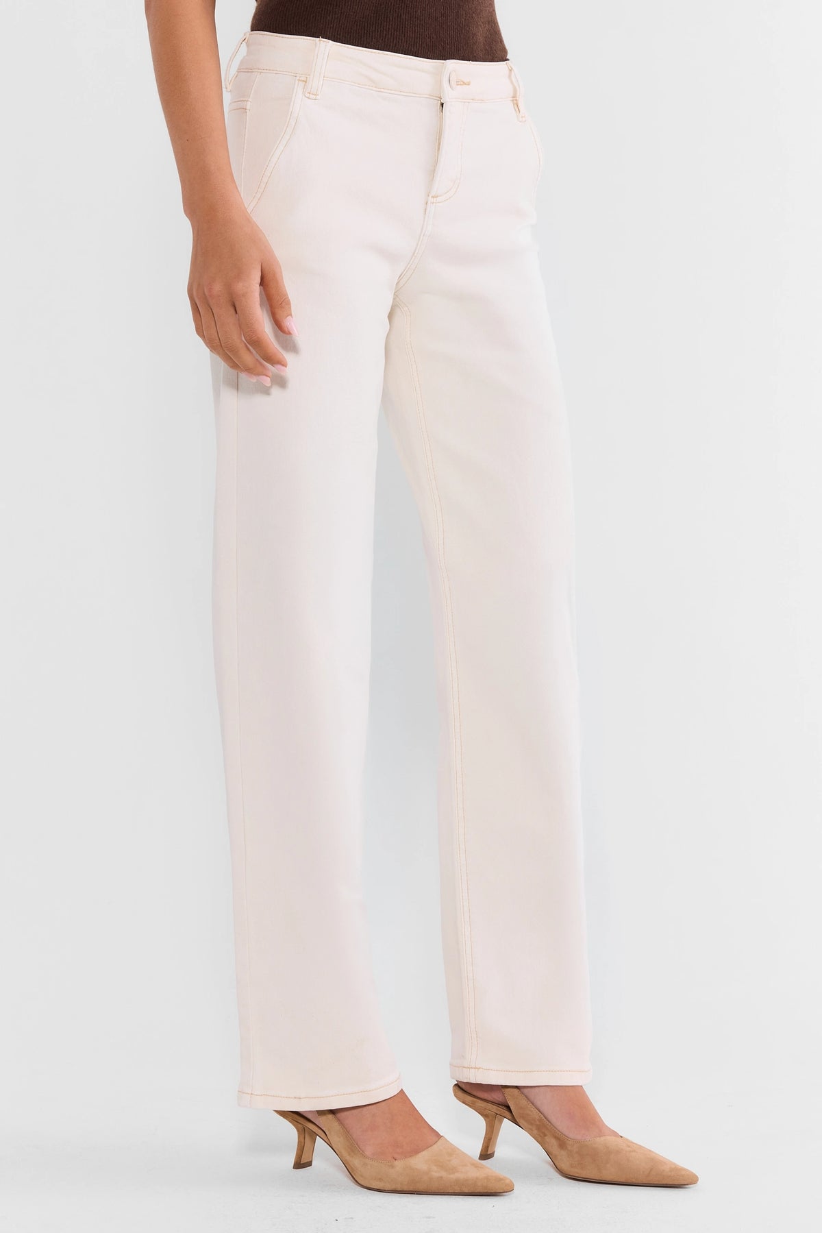 Ecru Straight Leg Jeans - Side Profile View with Kitten Heels | Avara