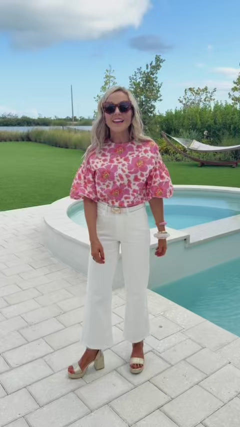 woman wearing peyton floral top